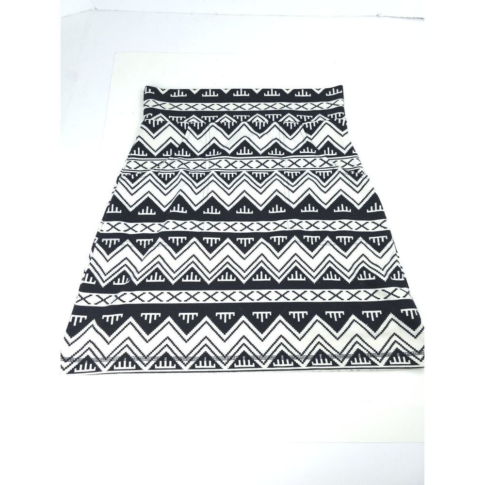 Kavu Geometric Skirt Size Woman's L Large KAVU Emy‎ Skirt Pull-On Aztec Outdoor